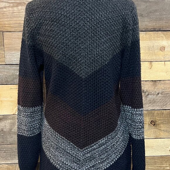 Apt. 9 Scoop Neck Long Sleeve Striped Gray Navy and Maroon Knit Sweater Medium - Picture 7 of 10